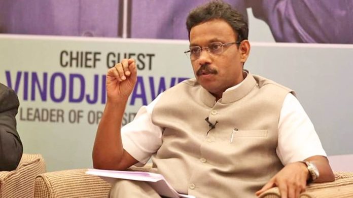 vinod-tawde-02