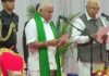 कर्नाटकात परत एकदा भाजपा; येडियुरप्पा यांनी घेतली मुख्यमंत्रिपदाची शपथ