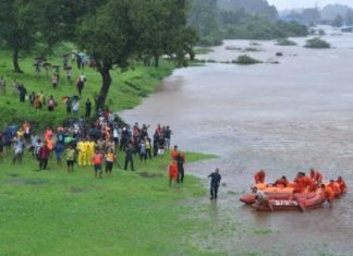 महालक्ष्मी एक्स्प्रेस’मधील सर्व प्रवाशांची सुखरूप सुटका