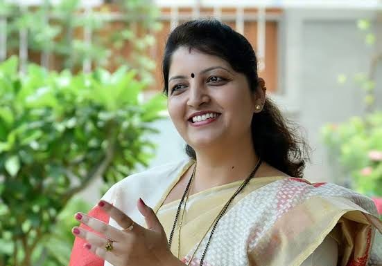 राष्ट्रवादीच्या महिला प्रदेशाध्यक्षपदी रुपाली चाकणकर