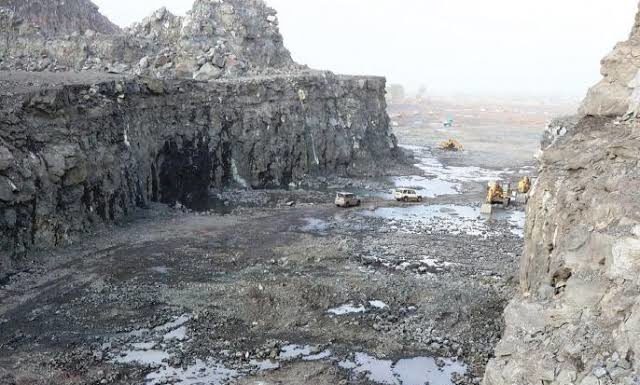 प्रस्तावित विमानतळासाठी उलवे नदीचा प्रवाह वळवला