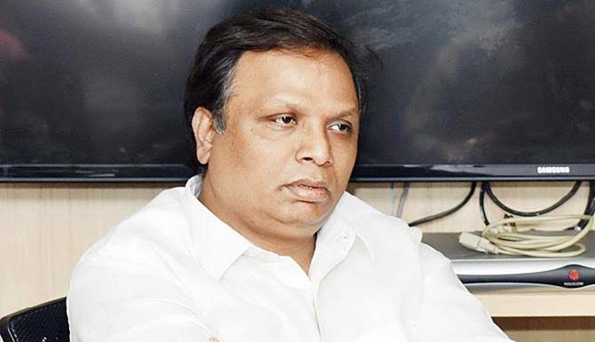 विषयरचना, मूल्यमापन पद्धतीसाठी समिती