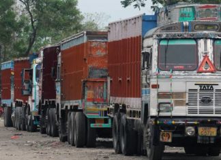 अन्यायकारक नो एन्ट्री,पार्किंग आणि टोल विरोधात वाहतूकदार करणार असहकार, ०३ ऑक्टोबर पासून जाणार बेमुदत संपावर