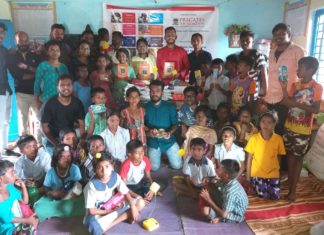 आदिवासी भागात प्रगती फौंडेशनच्या वतीने दिवाळी साजरी