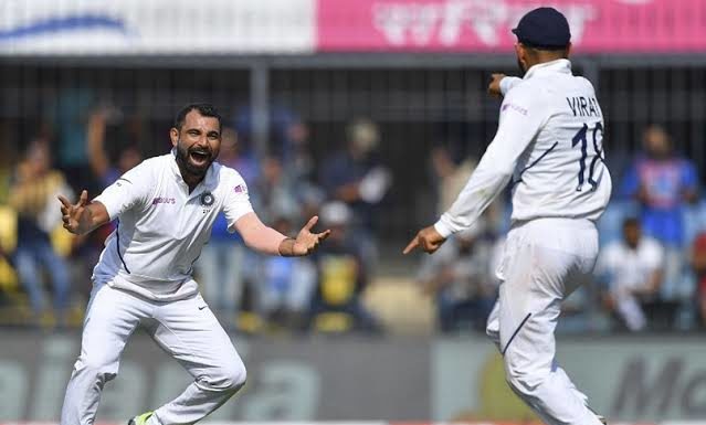 India VS Bangladesh, 1st Test, Day 1 : Bangladesh 150; India 86/1