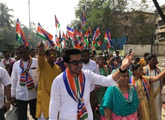 मनसेचे हल्लाबोल आंदोलन वाशी विभाग कार्यालयावर मनसेची धडक , नागरी समस्यां संदर्भात विचारला जाब