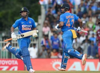 शेवटच्या वनडेत भारताचा वेस्ट इंडिज संघावर थरारक विजय, 2-1 ने मालिका विजय