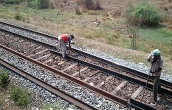 आज मध्ये रेल्वे व हार्बर मार्गावर मेगा ब्लॉक