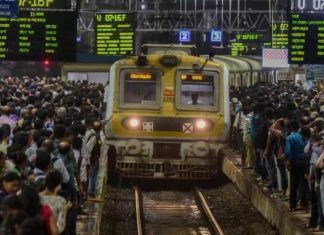 आजपासून सर्वसामान्यांसाठी लोकल सेवा बंद; अत्यावश्यक सेवेतील कर्मचाऱ्यांनाच परवानगी