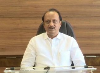 रेशनिंगचे धान्यवाटप विनातक्रार होण्यासाठी पालकमंत्र्यानी व्यक्तिशः लक्ष घालावे – अजित पवार