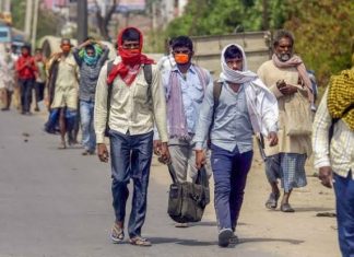 प्रशासनाने काळजीपुर्वक अंमलबजावणी करण्याचे मुख्यमंत्र्यांचे निर्देश