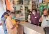 महाराष्ट्रात सगळीकडे तळीराम, सोशिअल डीस्टणसिंगची ऐसी तैशी…