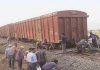 भरधाव मालगाडीखाली 14 मजूर ठार