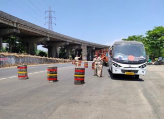 शहरात अवघड वाहनांना प्रवेश बंद ; खासगी वाहनांची कसुन तपासणी