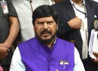 पदवीधर आणि शिक्षक मतदारसंघातील भाजप च्या उमेदवारांना रिपब्लिकन पक्षाचा जाहीर पाठिंबा – केंद्रिय राज्यमंत्री रामदास आठवले