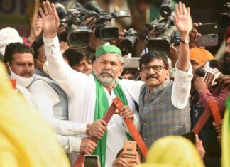 संजय राऊत शेतकरी आंदोलकांना भेटले