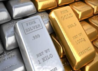 सोने-चांदी 13,000 रुपयांनी स्वस्त
