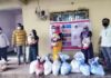 Feed theWager, Feed Rural India: महाराष्ट्र दिन आणि कामगार दिनाचे औचित्य साधून प्रगती फाऊंडेशन मार्फत मजदुर कुटुंबांना मोफत अन्न धान्य वाटप