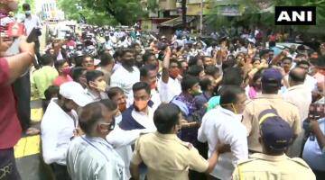 Shivsena-BJP-Ruckus-in-Mumbai