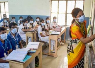 राज्यातील सुमारे 6,100 शिक्षण सेवकांची पदे भरण्यास हिरवा कंदिल