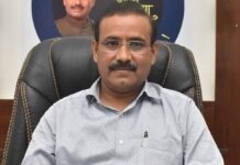निर्बंध आणखी कठोर करणार; तूर्तास लॉक डाउन नाही – राजेश टोपेंनी केले स्पष्ट