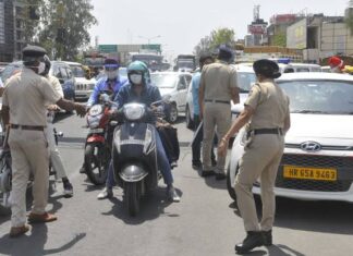 सावधान ! वाहतूक नियम तोडणाऱ्यांना मोठ्या प्रमाणात दंड, नविन मोटार वाहन सुधारणा अधिनियम २०१९ अन्वये मोटार वाहन कायद्यांतर्गत दंडाच्या रकमेत वाढ