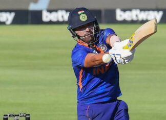IND vs SA 3rd ODI: अटीतटीच्या सामन्यात भारताचा चार धावांनी पराभव, द. आफ्रिकेचा 3-0 क्लीन स्वीप