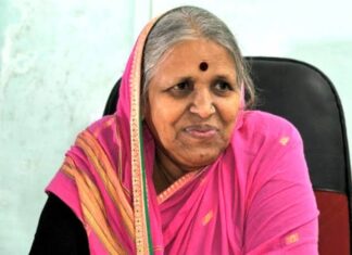 अनाथांची माय, महाराष्ट्राची मदर तेरेसा सिंधू ताई सकपाळ यांचं पुण्यात उपचारादरम्यान निधन