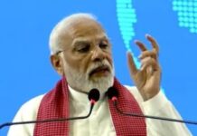 नागपूर -शिर्डी समृद्धी महामार्ग (Samruddhi Mahamarg) पंतप्रधान नरेंद्र मोदी यांच्या हस्ते शुभारंभ: राष्ट्रहित समोर ठेऊन काम करणे गरजेचे , पंतप्रधानांच्या हस्ते अनेक विकास कामांचा शुभारंभ