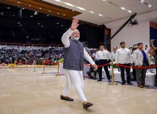 India Tv CNX Survey: इंडिया टीव्ही सीएनएक्सने केला सर्वे, भाजप प्रणित एनडीए पुन्हा एकदा येणार , उध्दव ठाकरे यांना फायदा!