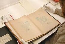 डॉ भास्कर धाटावकर लेखमाला: शासकीय कार्यालयातील आणि खाजगी संस्था, व्यक्ति यांच्याकडील अभिलेख पुराभिलेख विभाग कशा पध्दतीने मिळविण्याचा प्रयत्न करतात…. – भाग 20